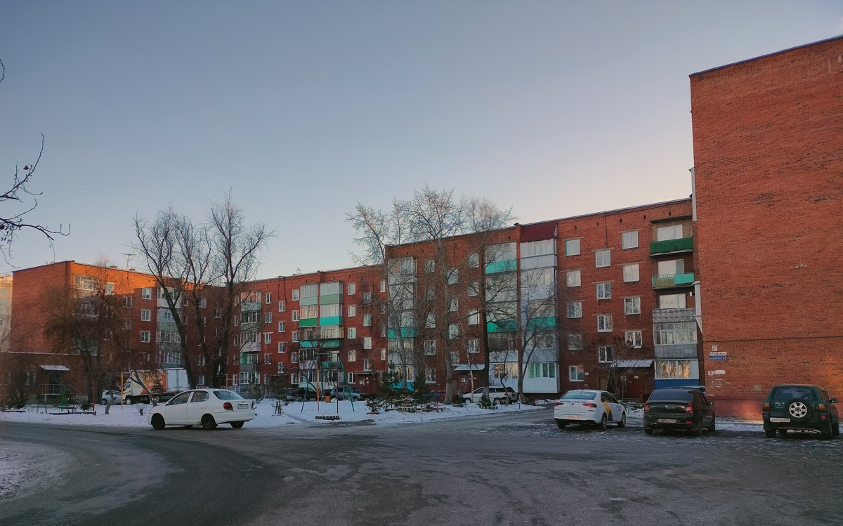 Омск, 2-я улица Челюскинцев, 7А