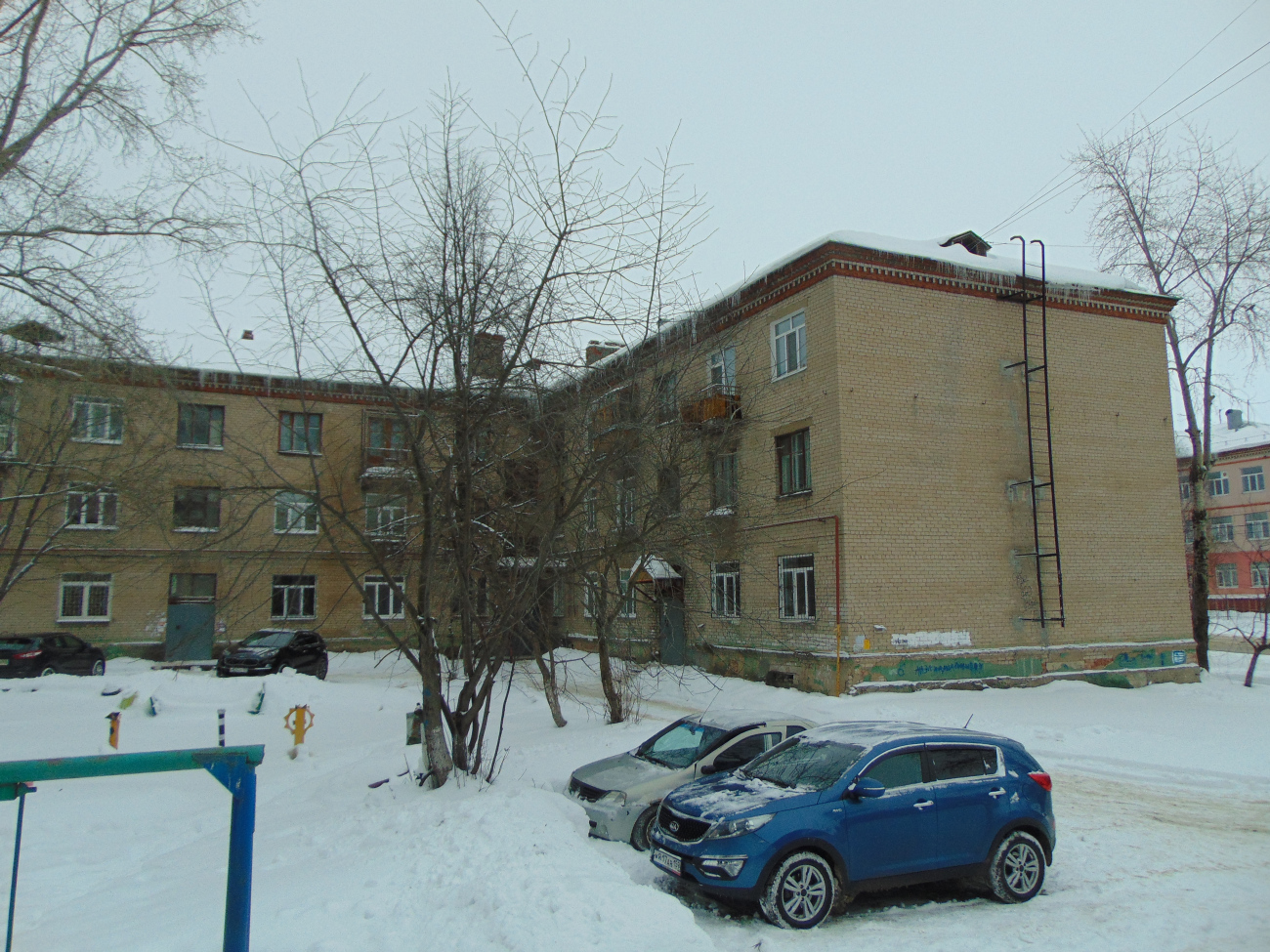 Березники, Улица Тельмана, 10