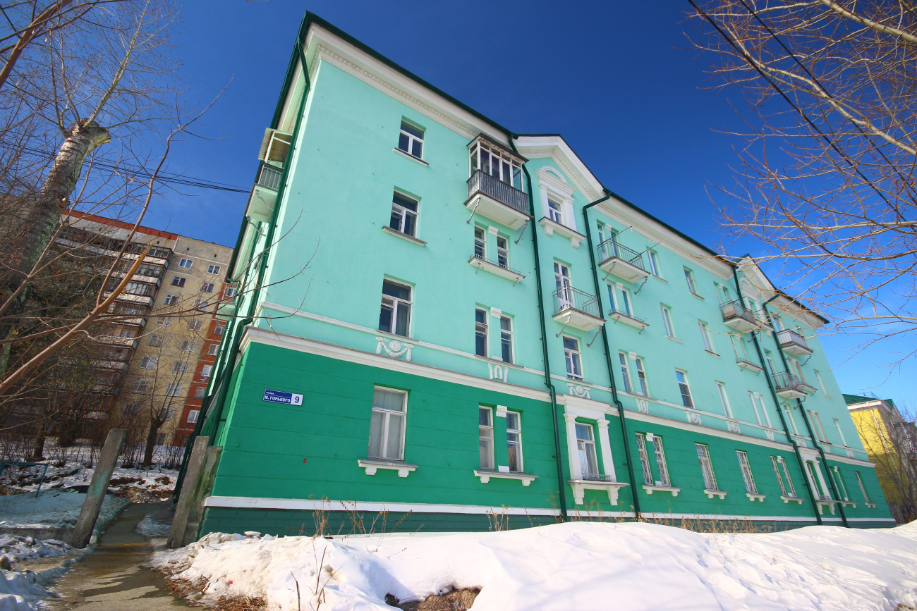 Новоуральск, Улица Максима Горького, 9