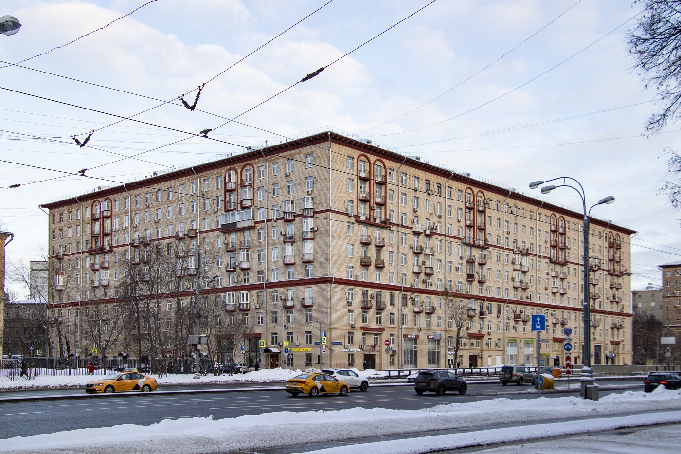 Москва, Волоколамское шоссе, 10