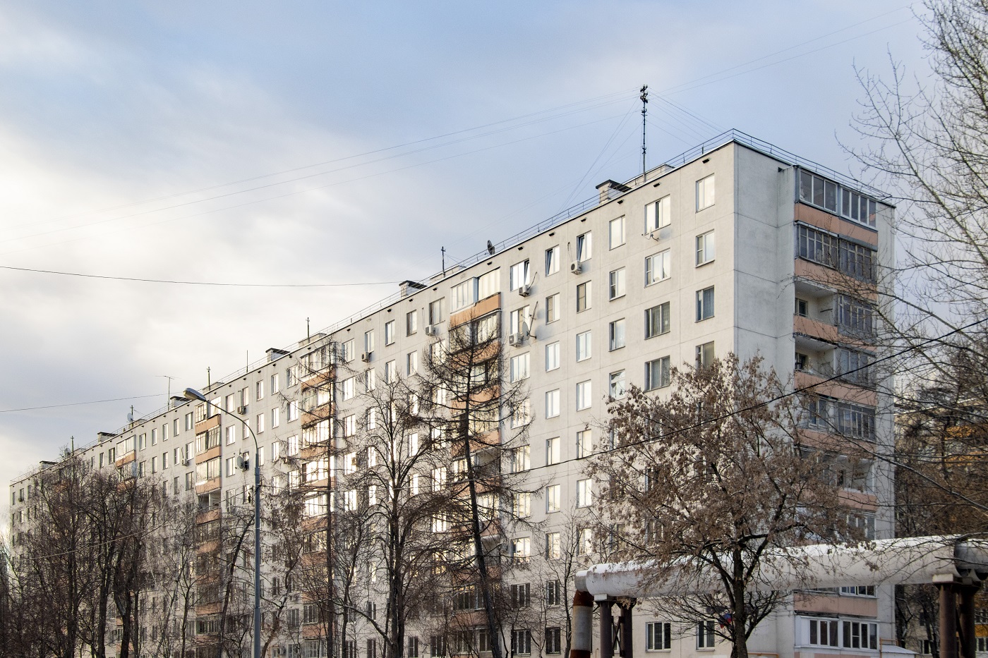 Москва, Флотская улица, 19 / Онежская улица, 45