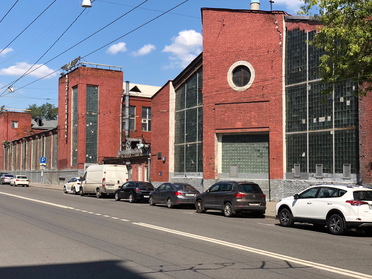 Москва, Новорязанская улица, 27