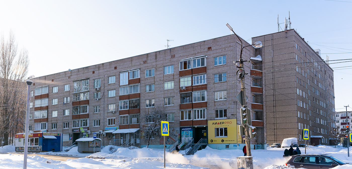 Сарапул, Улица Гончарова, 42А; Улица 20 лет Победы, 19