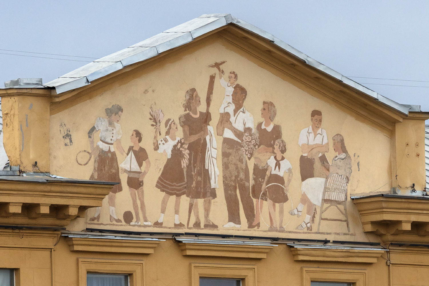 Moscow, Фрунзенская набережная, 4. Монументальное искусство (мозаики, росписи)