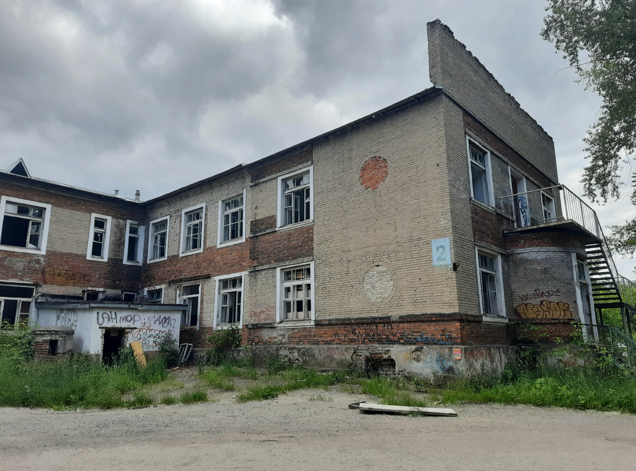 Березники, Улица Деменева, 12 корп. 2