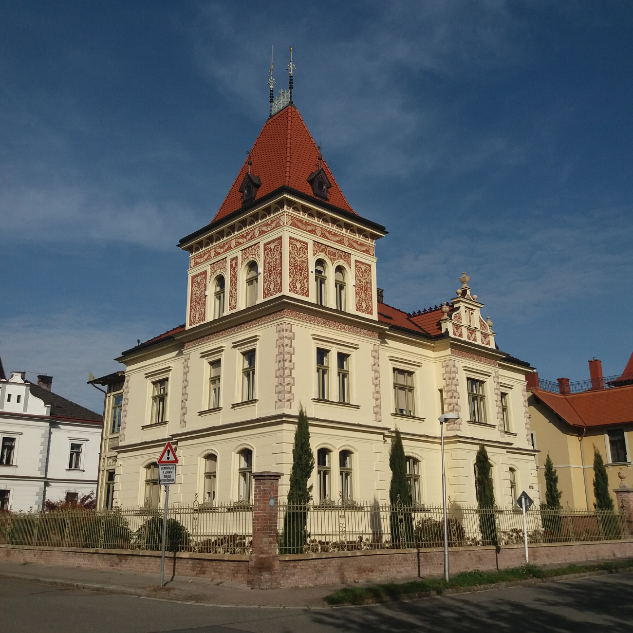 Градец-Кралове, Orlické nábřeží, 376