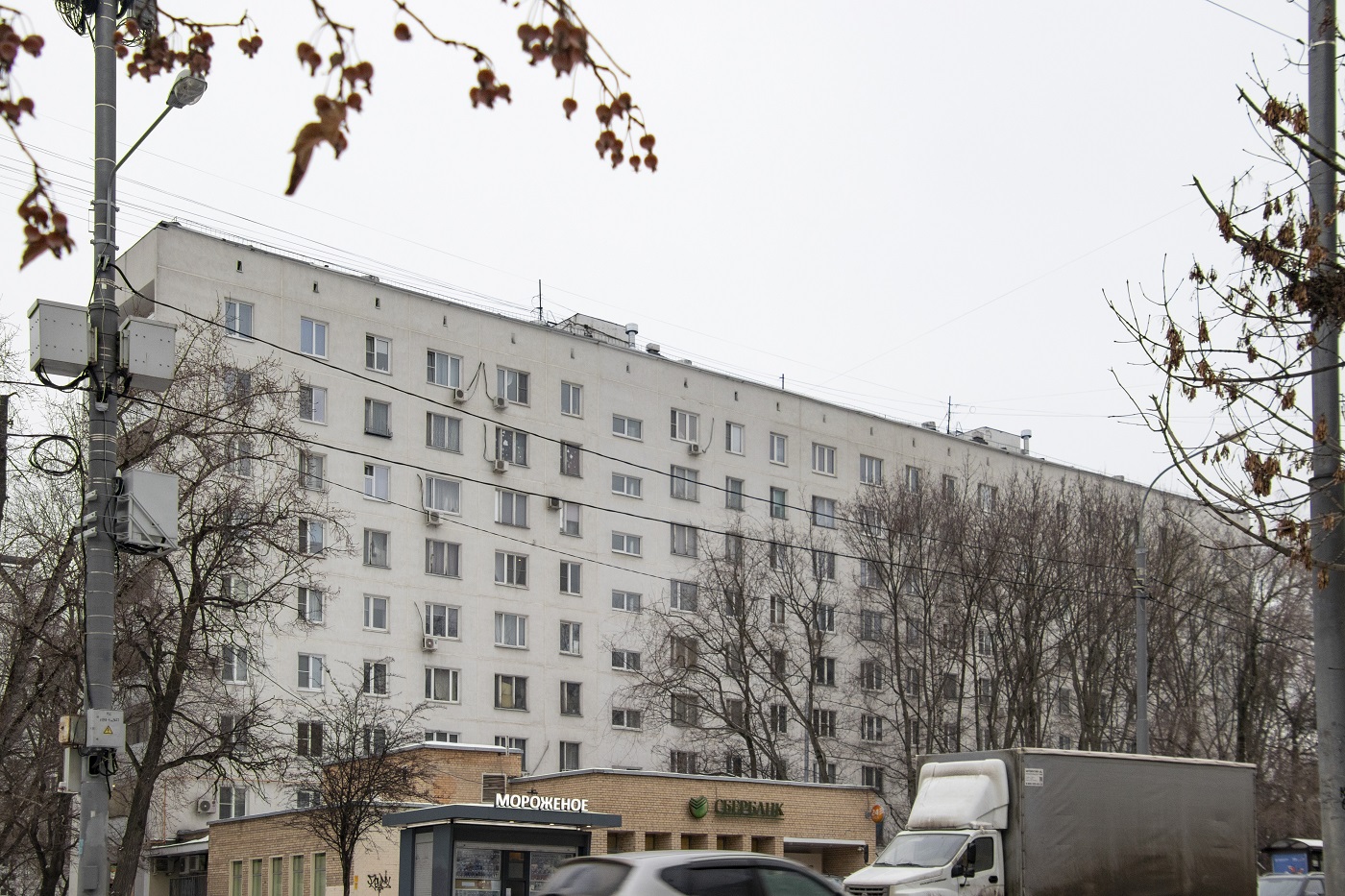 Москва, Онежская улица, 12