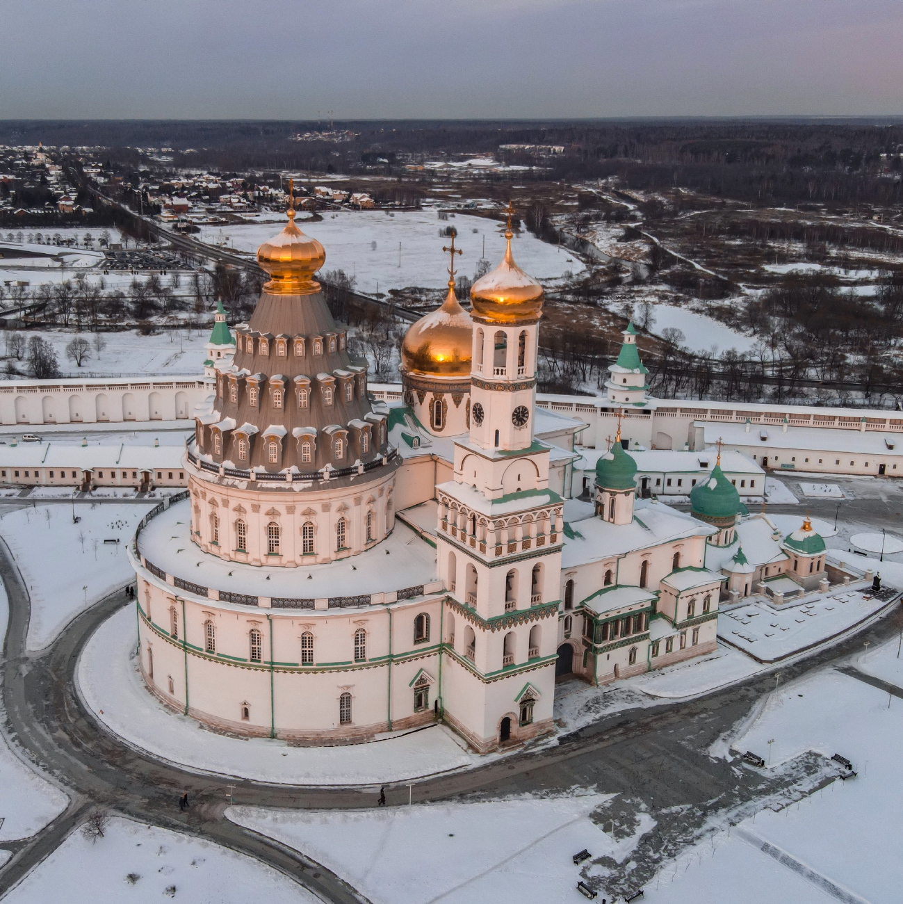 Istra, Советская улица, 2 стр. 1