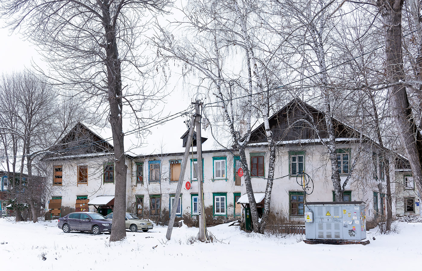 Уфа, Улица Рычкова, 12; Улица Рычкова, 12*