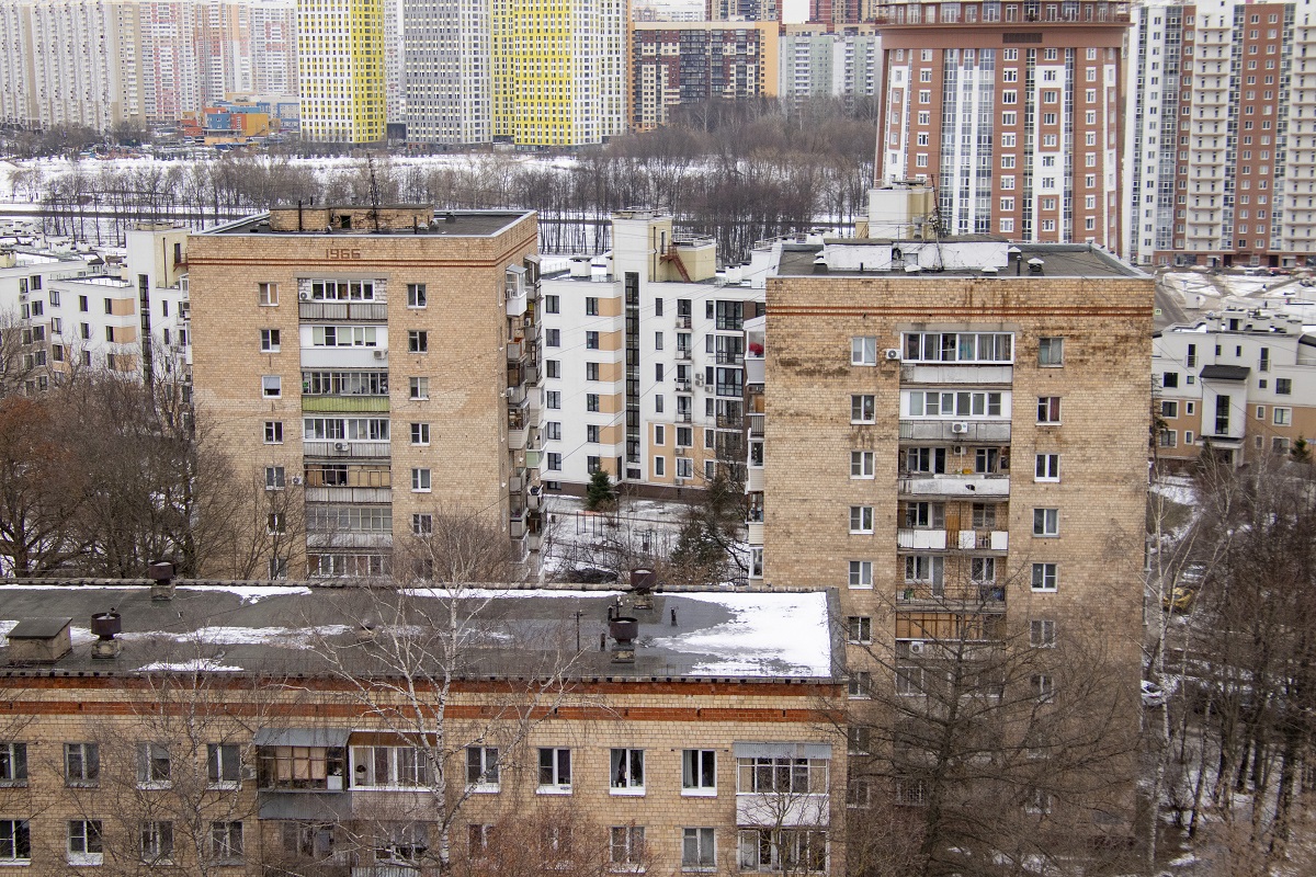 Химки, Улица Юннатов, 2; Улица Юннатов, 1