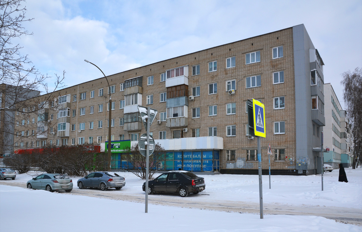 Nabereschnyje Tschelny, Сармановский тракт, 50 / Улица Маршала Жукова, 11