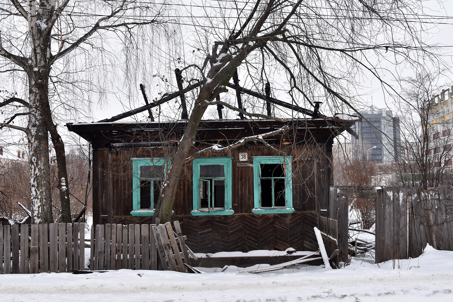 Perm, Улица Крылова, 38