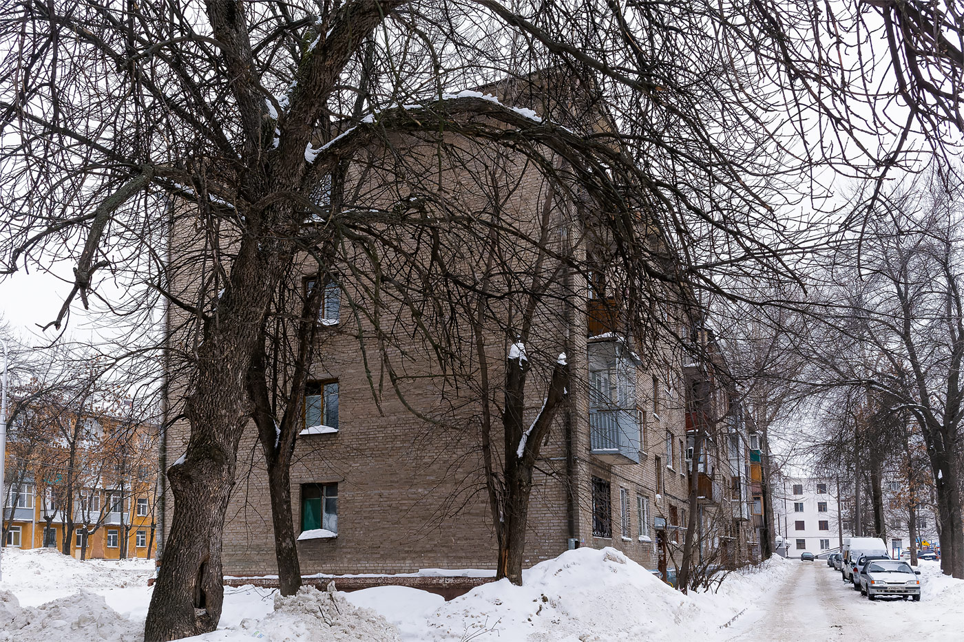 Уфа, Кольцевая улица, 31