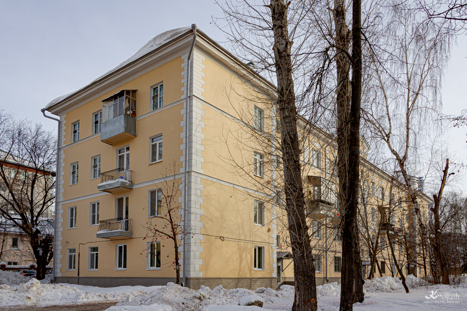 Казань, Улица Искра, 11