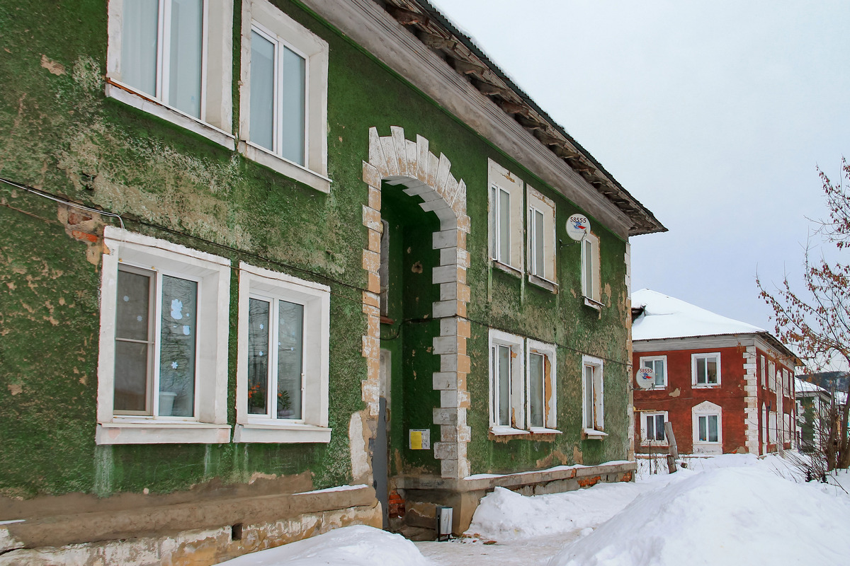 Чусовой, Переездная улица, 21; Переездная улица, 19; Переездная улица, 17