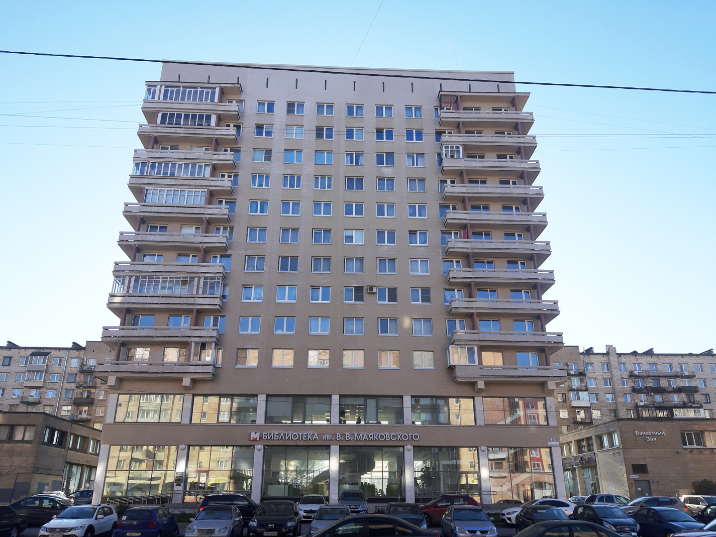 Peterburi, Большеохтинский проспект, 8