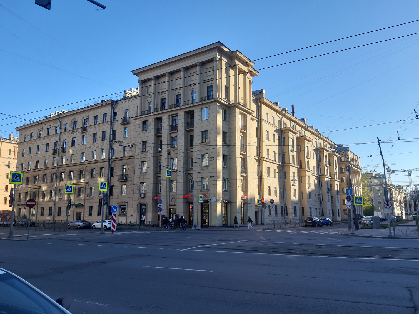 Санкт-Петербург, Новочеркасский проспект, 37 корп. 1