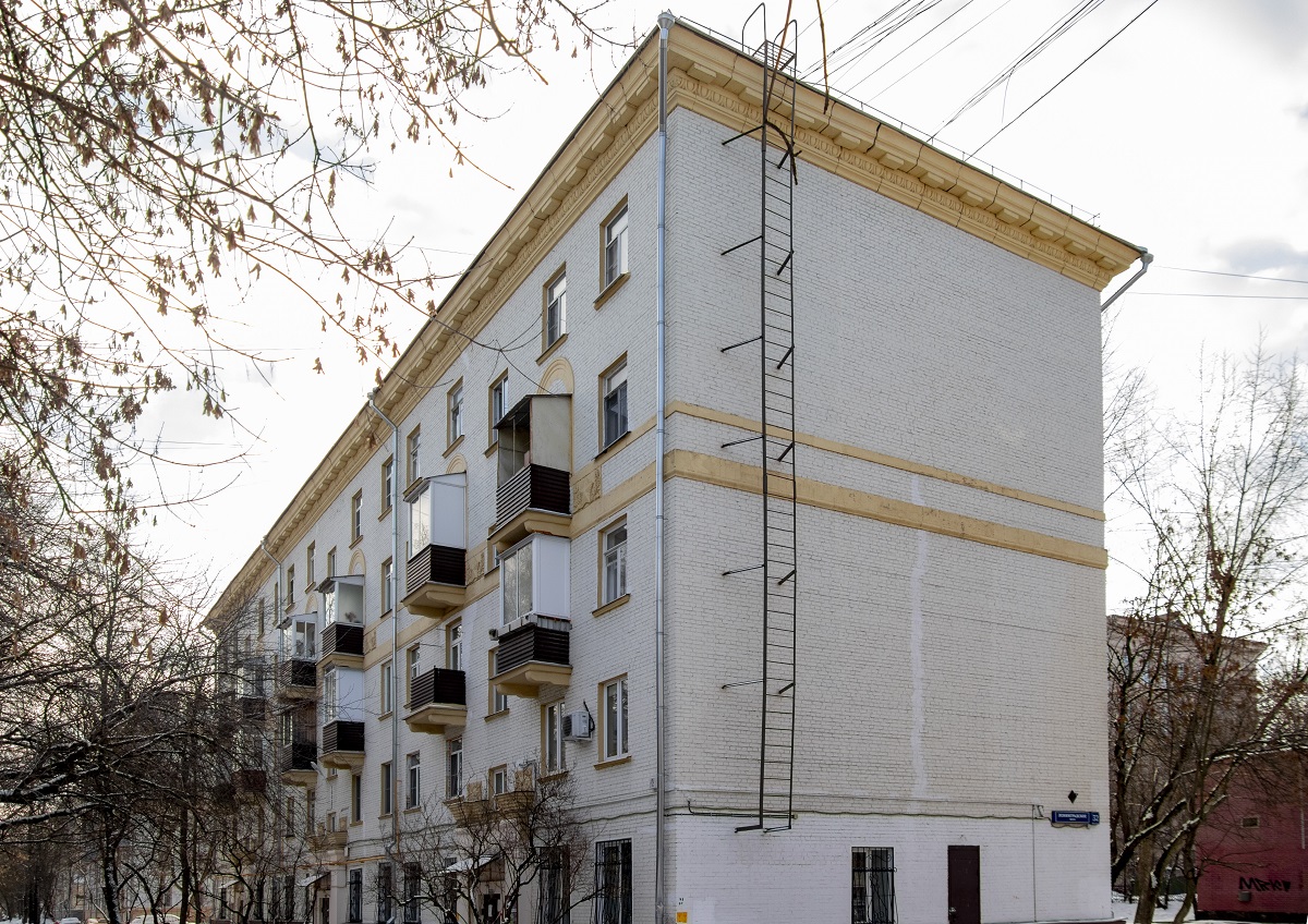 Москва, Ленинградское шоссе, 32