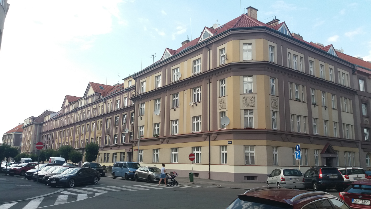 Градец-Кралове, Klumparova, 604