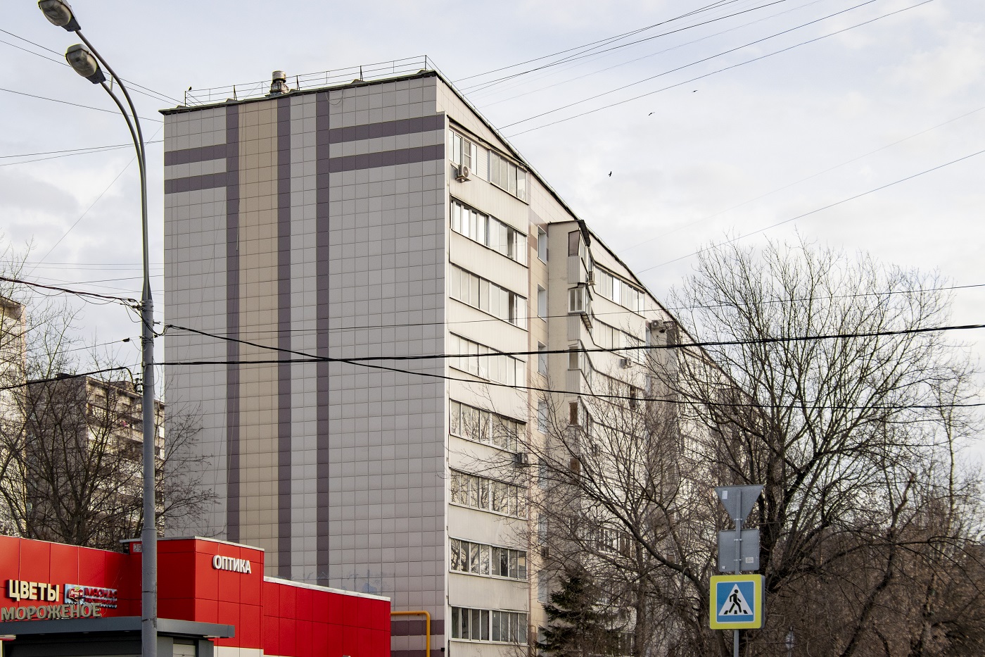 Масква, Улица Зои и Александра Космодемьянских, 14 / 3-й Новоподмосковный переулок, 10