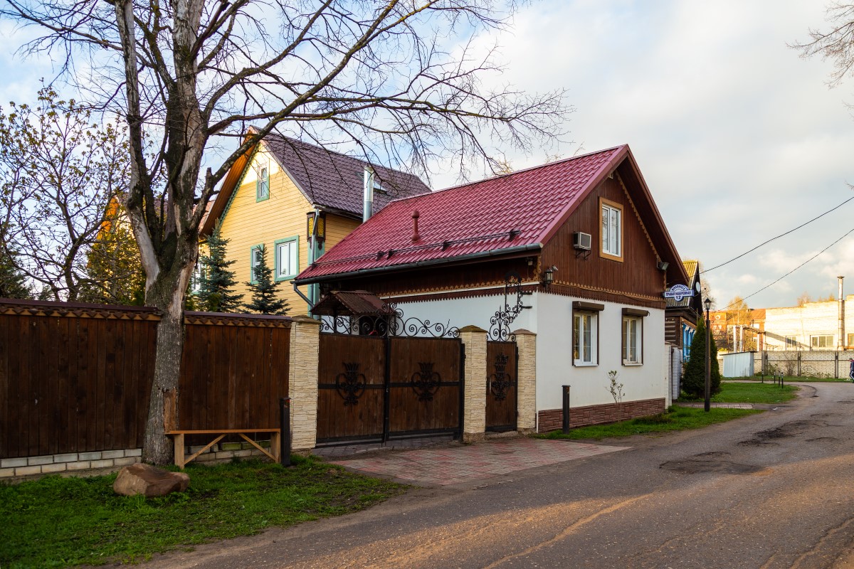 Pereslavl-Zalessky, Правая Набережная, 12