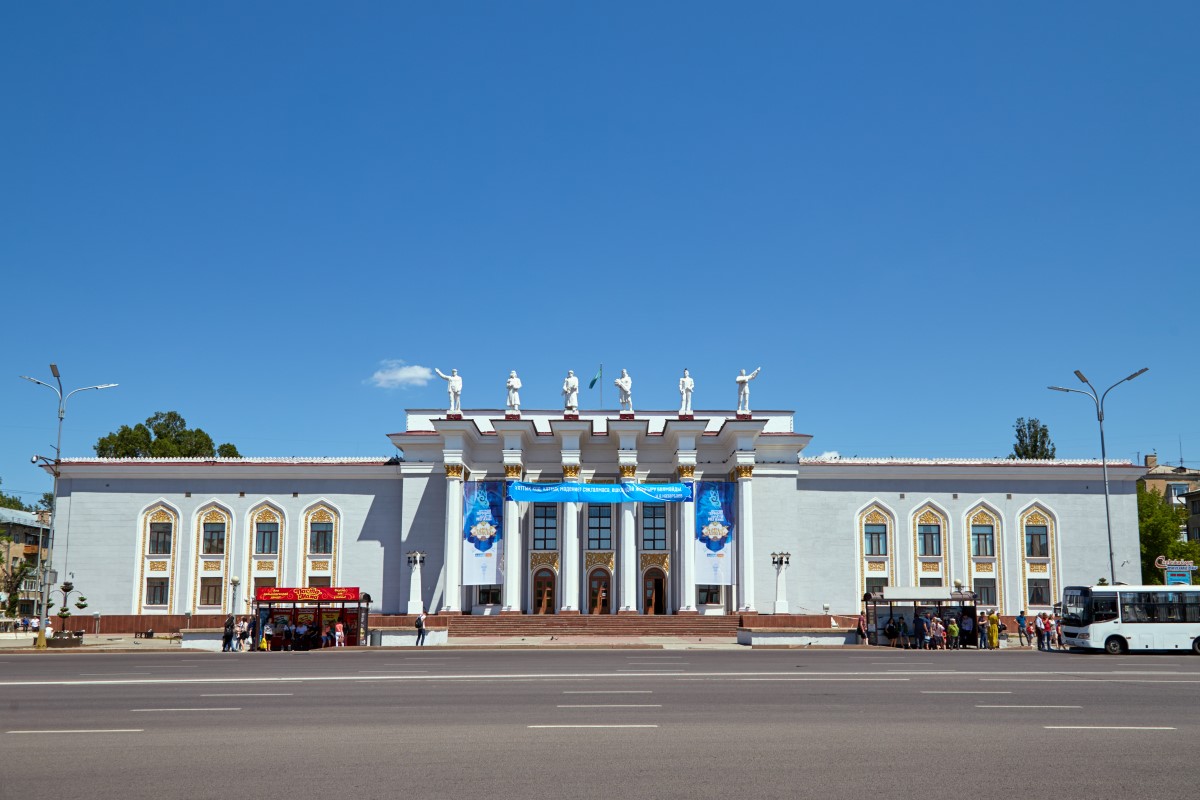Караганда, Проспект Бухар жырау, 32