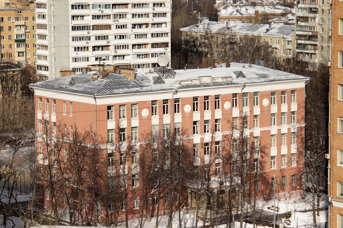 Москва, Улица Зои и Александра Космодемьянских, 33