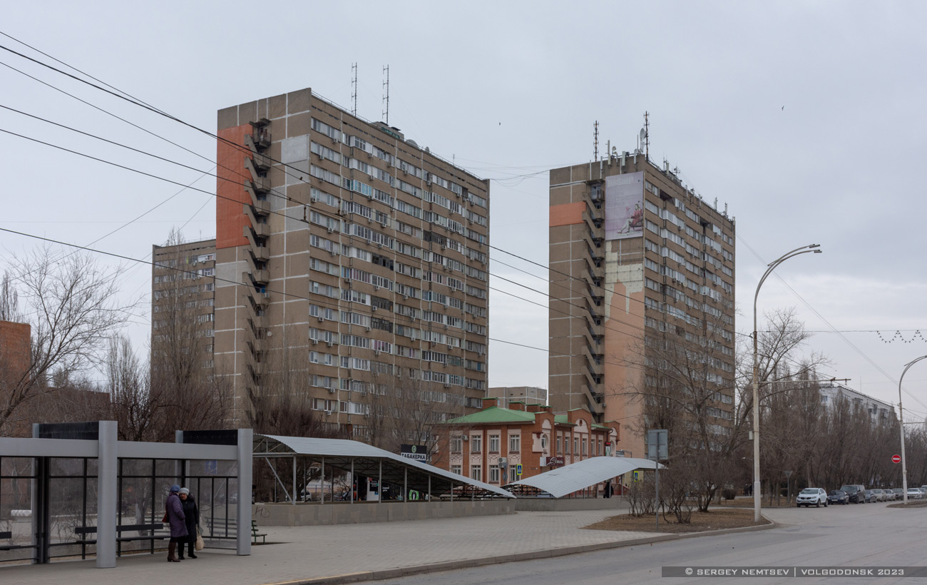 Волгодонск, Проспект Строителей, 3; Проспект Строителей, 3А; Проспект Строителей, 5