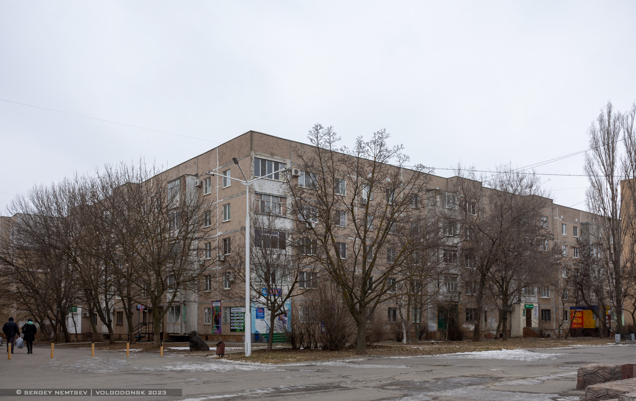 Волгодонск, Улица Энтузиастов, 19