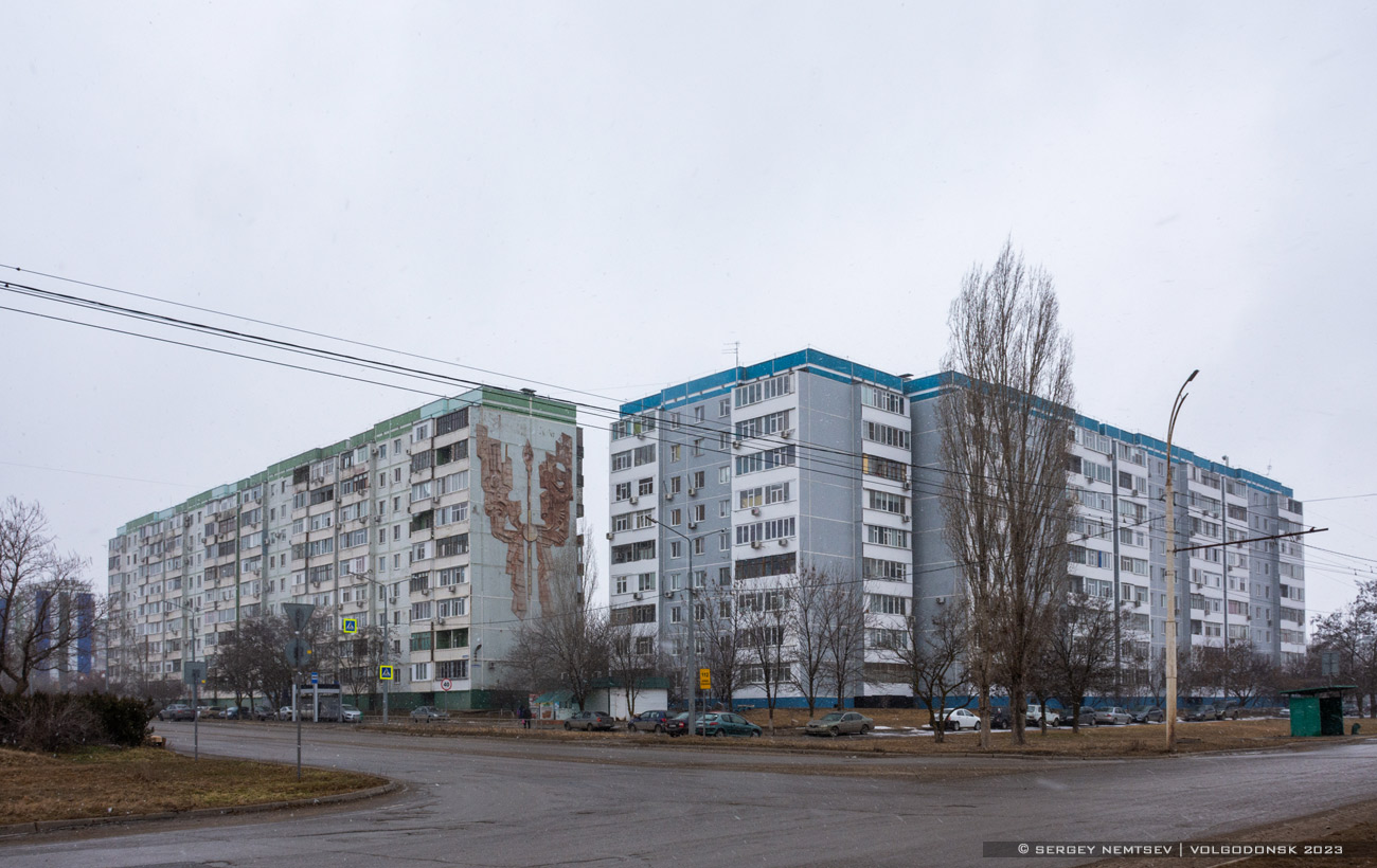 Волгодонск, Ленинградская улица, 34; Проспект Мира, 73