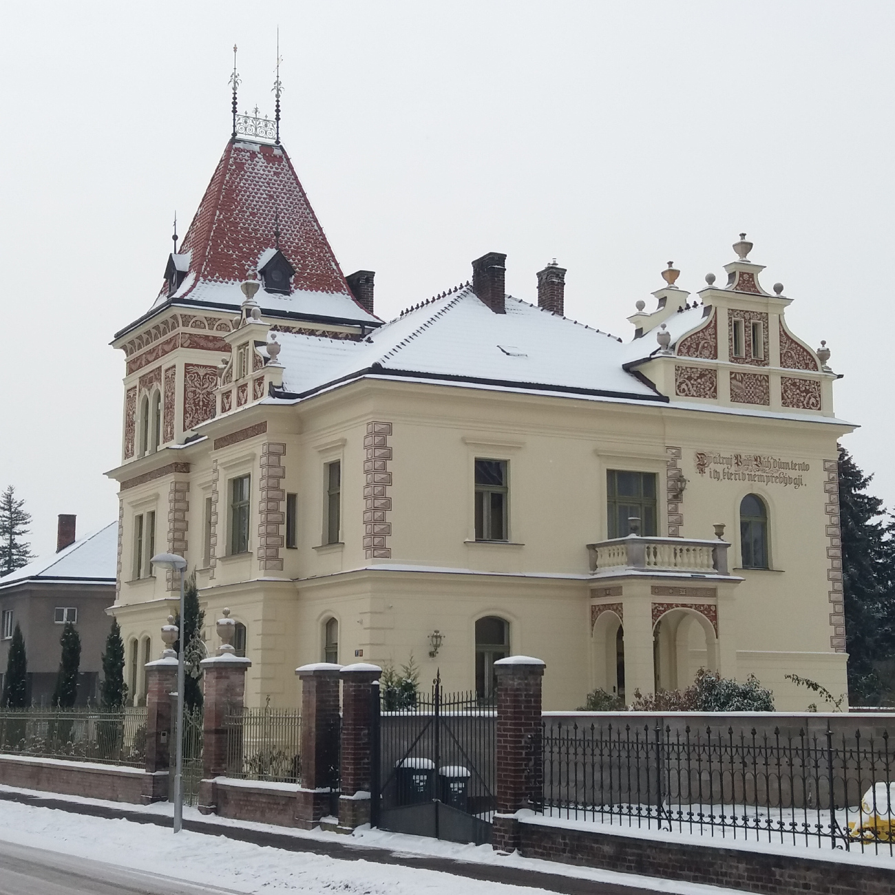 Градец-Кралове, Orlické nábřeží, 376