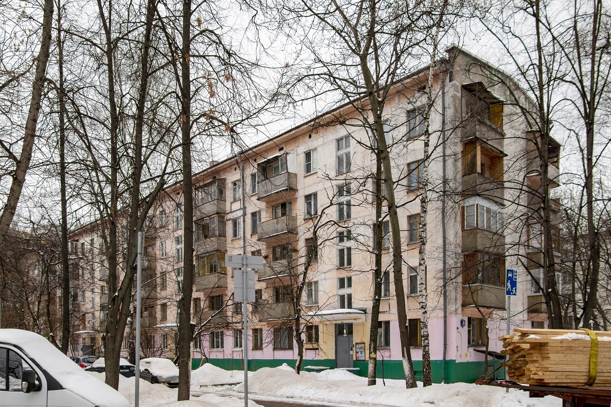 Moskva, 1-й Новомихалковский проезд, 8