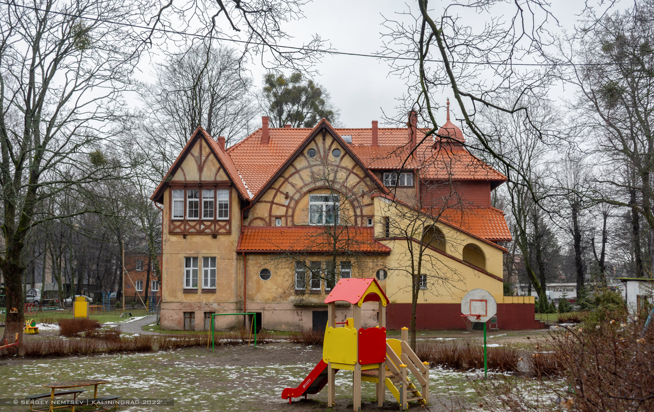Калининград, Улица Каштановая аллея, 16