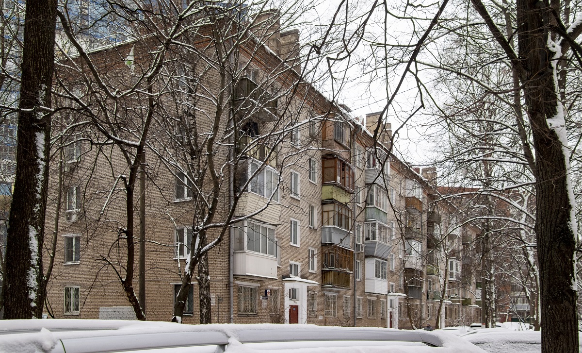 Химки, Улица Осипенко, 4 / Улица Марины Расковой, 6