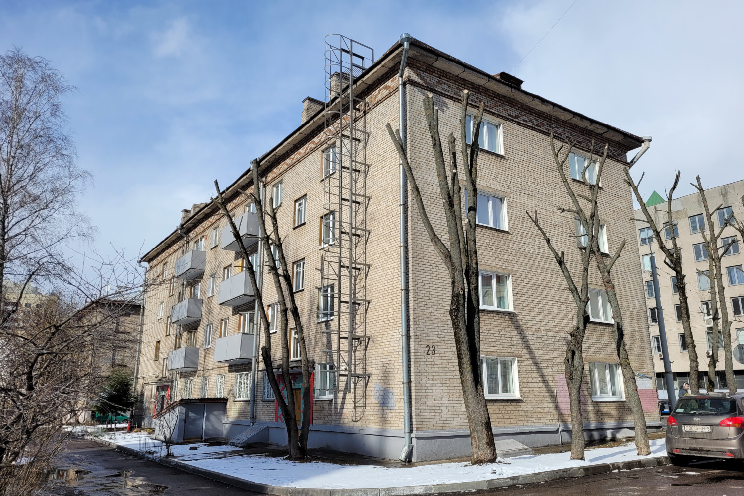 Минск, Улица Сурганова, 23