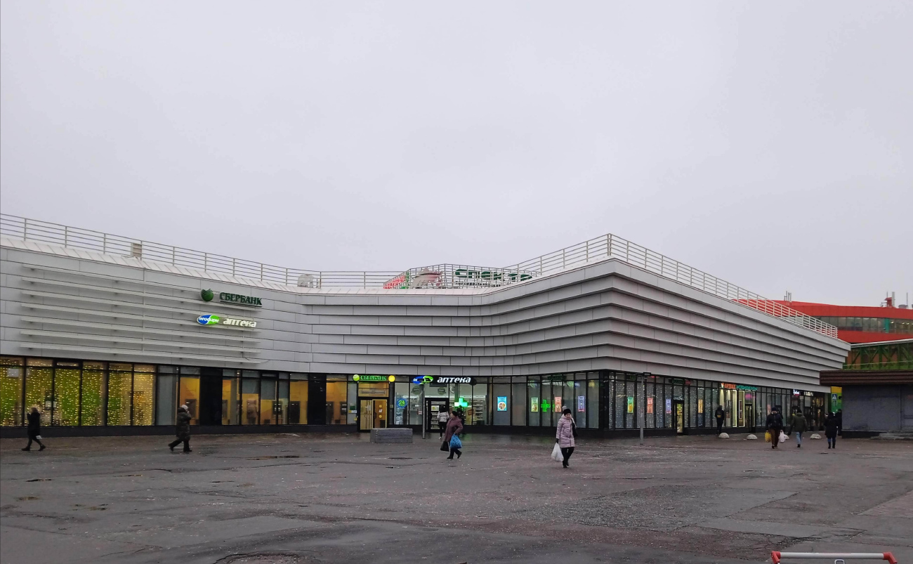 Москва, Новоясеневский проспект, 1 корп. 2