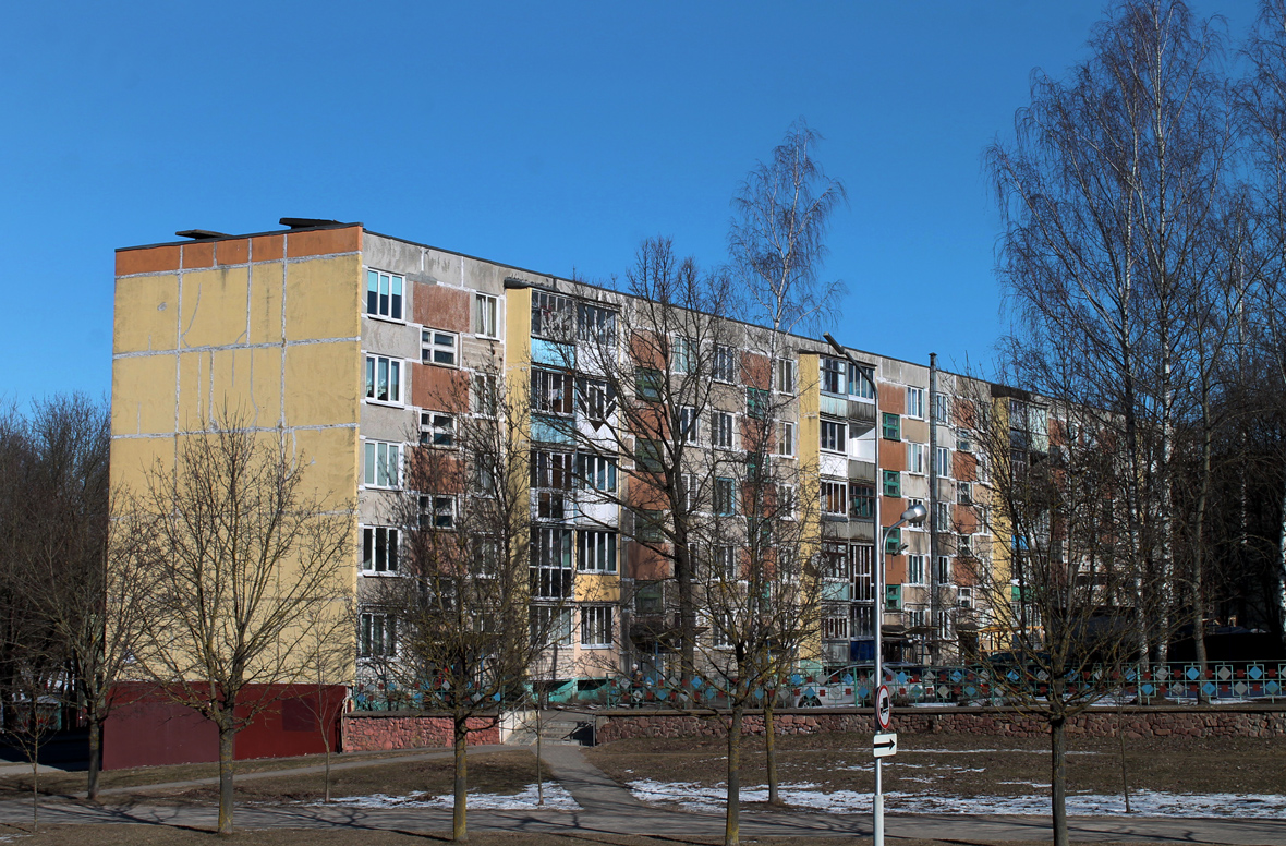 Молодечно, Улица Строителей, 1