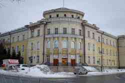 621 КБ