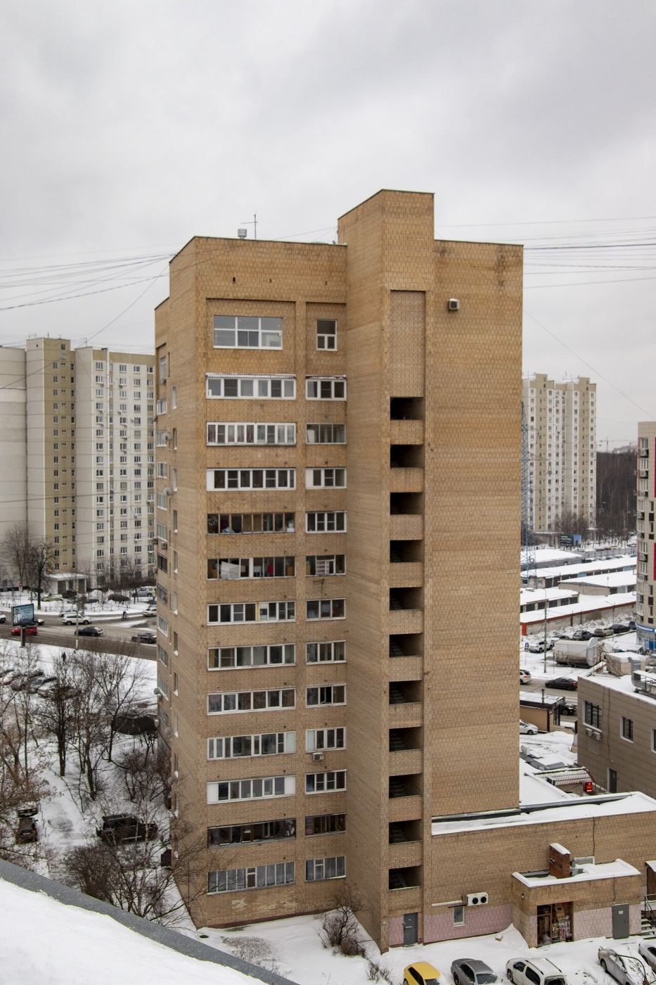 Khimki, Молодёжная улица, 6