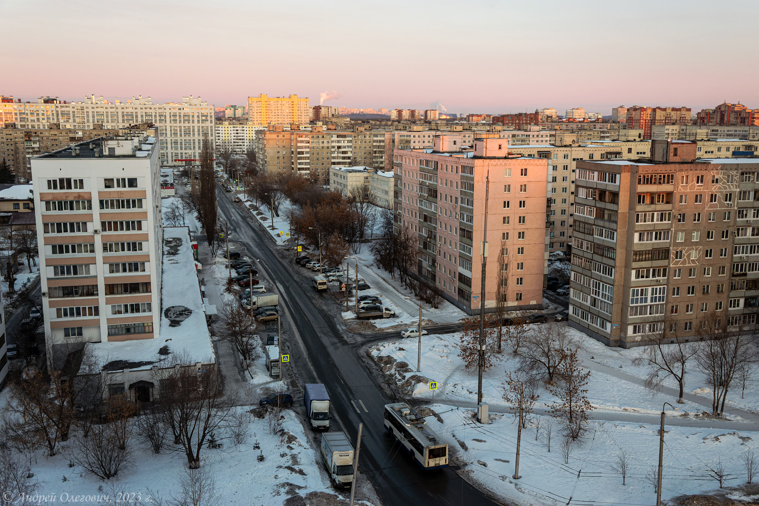 Уфа, Бульвар Тухвата Янаби, 4; Улица Ферина, 26; Улица Ферина, 24; Улица Ферина, 24/1; Бульвар Тухвата Янаби, 49/4; Бульвар Тухвата Янаби, 49/2; Бульвар Тухвата Янаби, 49/1. Уфа — Панорамы