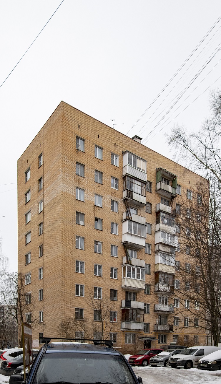 Химки, Молодёжная улица, 18