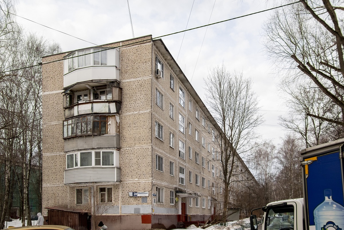 Химки, Юбилейный проспект, 24