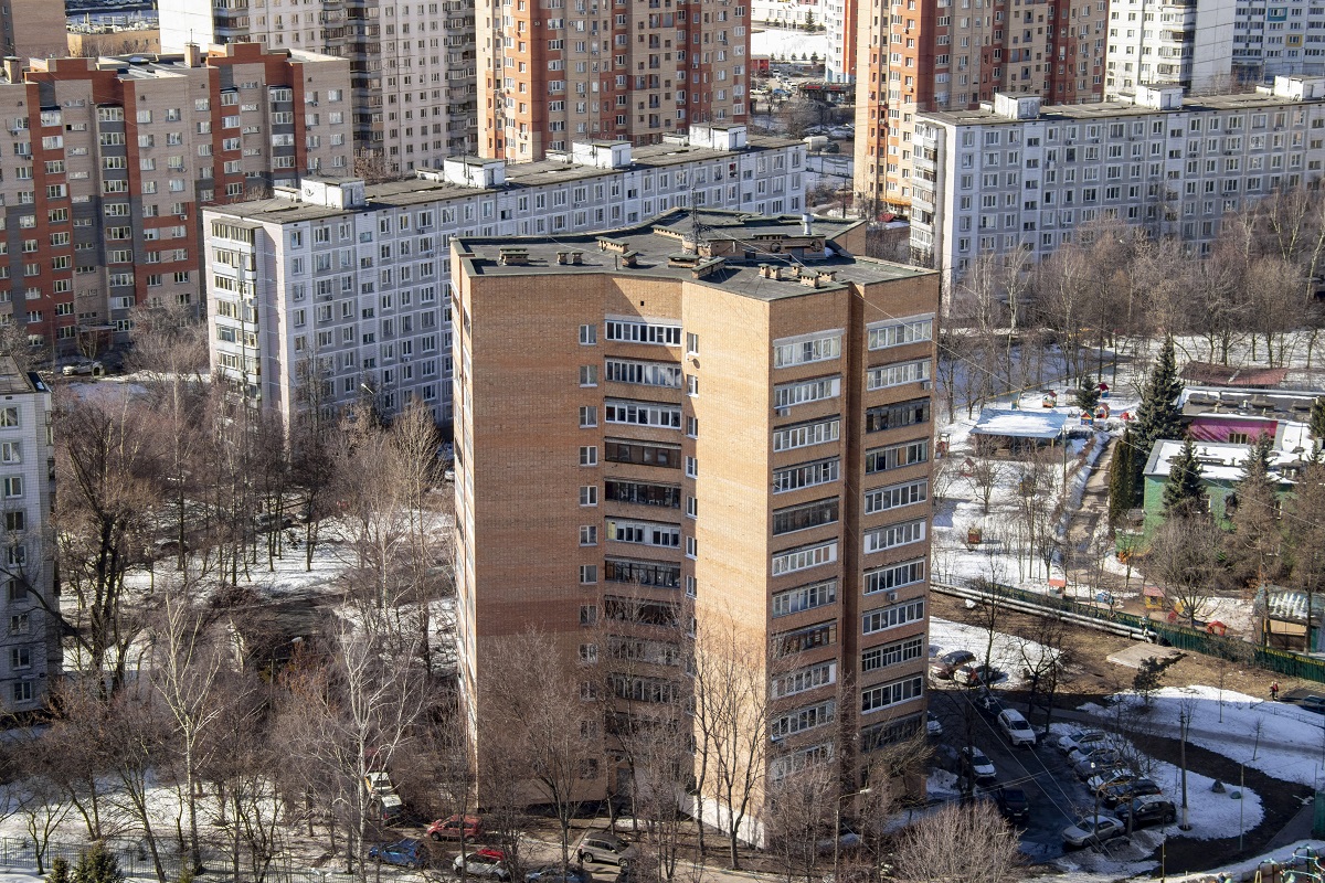 Химки, Улица 9 Мая, 17