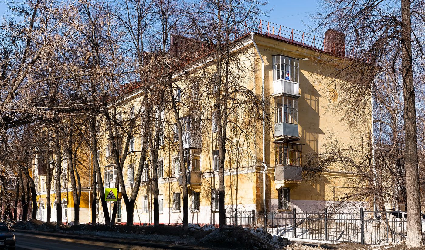 Ufa, Улица Калинина, 7