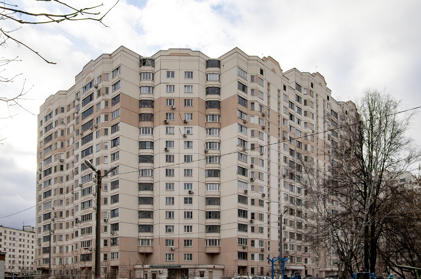 Химки, Микрорайон Подрезково, Новозаводская улица, 12