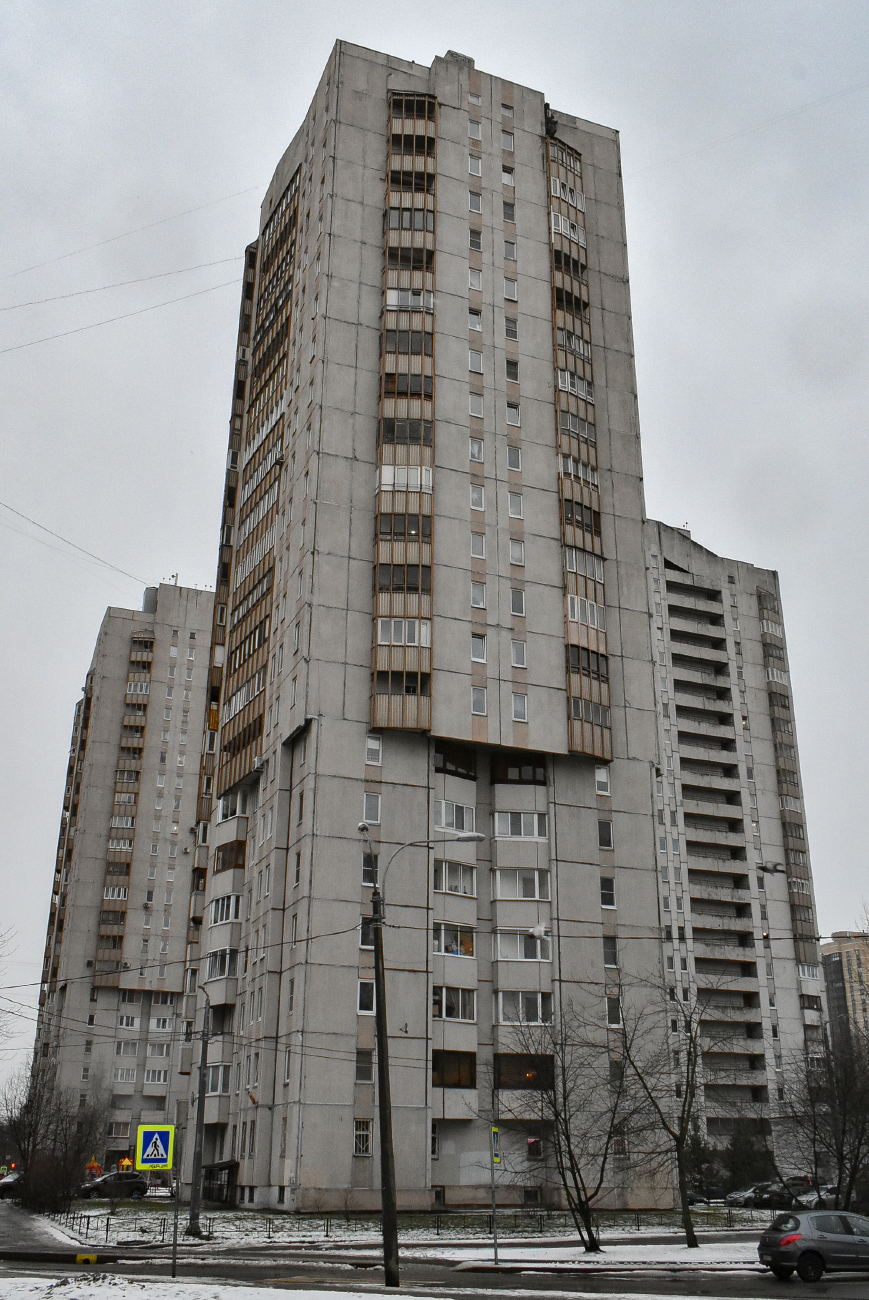 Санкт-Пецярбург, Площадь Льва Мациевича, 3