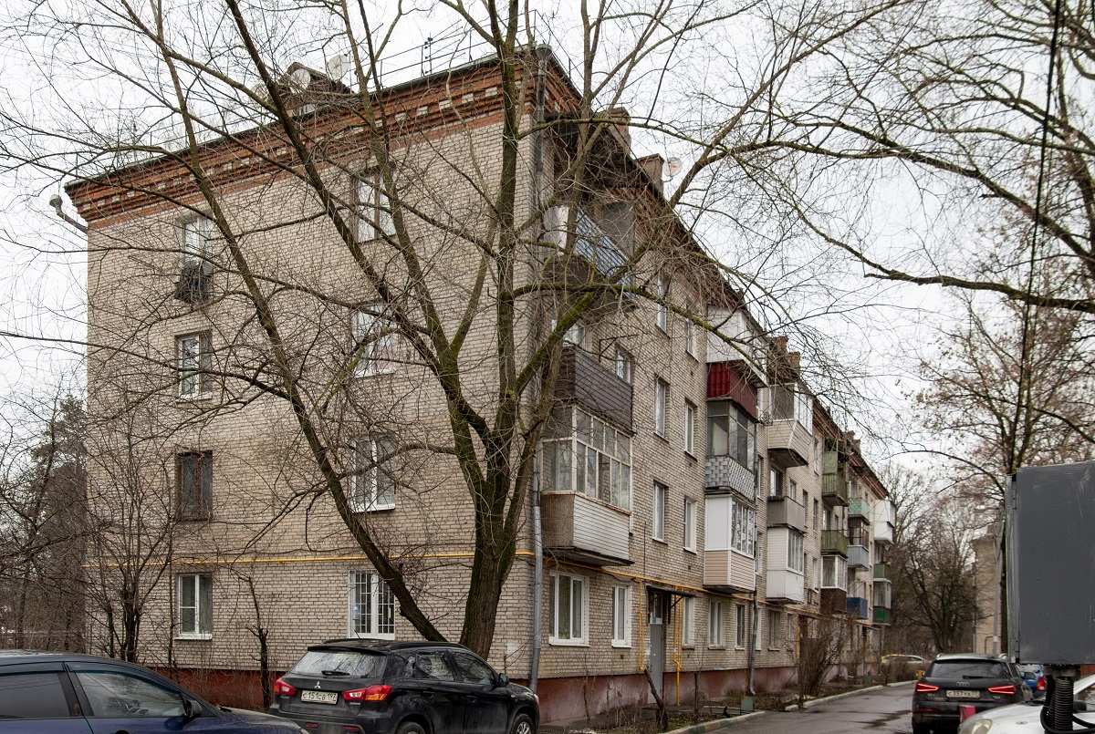 Химки, Микрорайон Сходня, Первомайская улица, 26