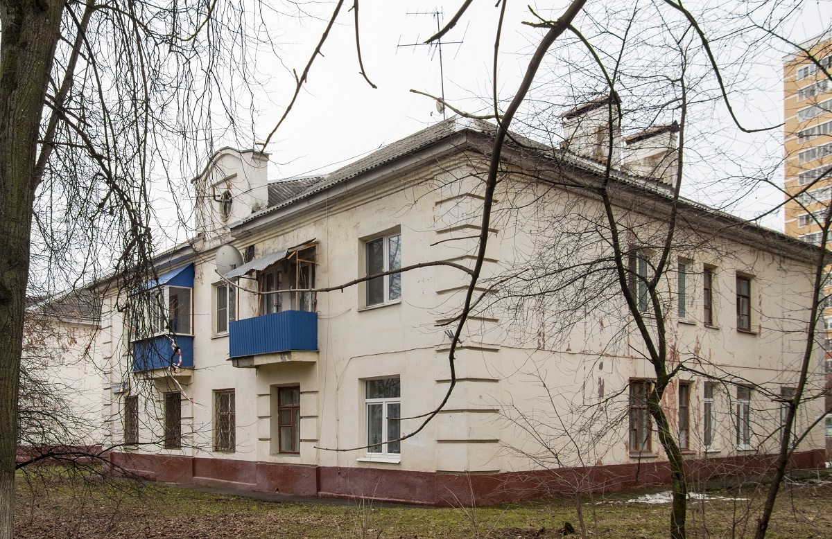 Химки, Микрорайон Сходня, Первомайская улица, 13