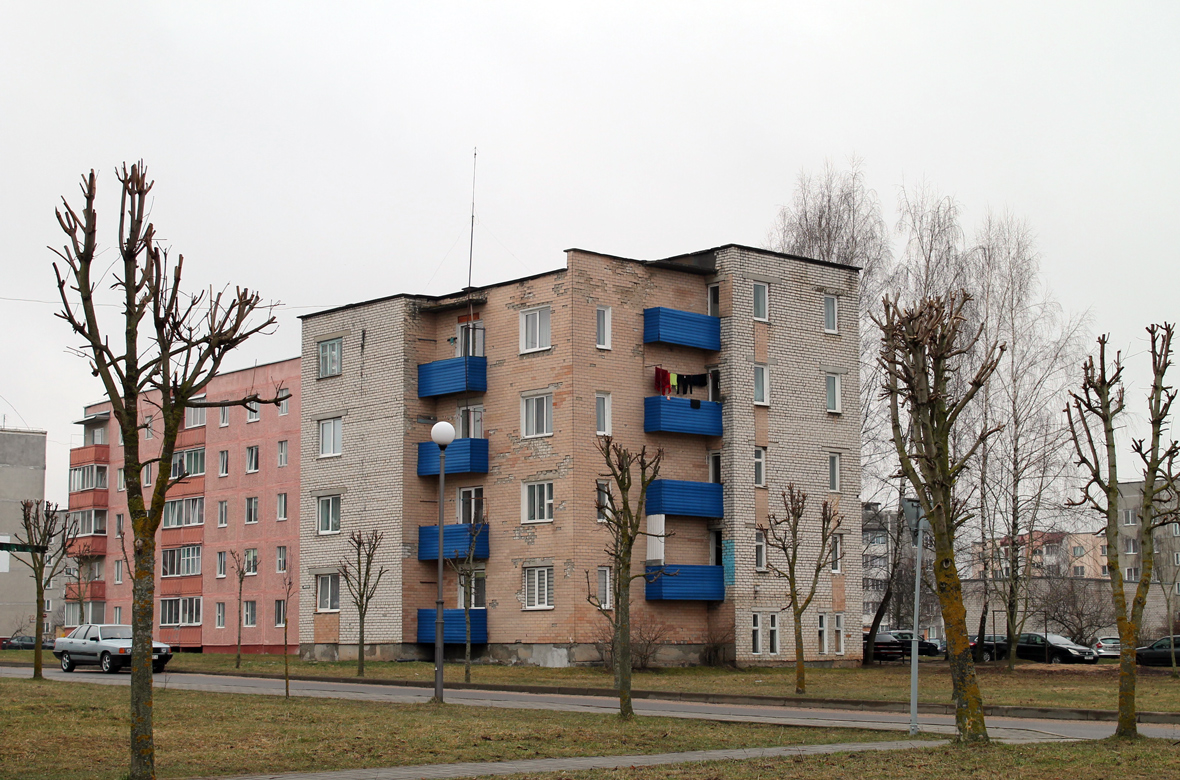Ивье, Молодёжная улица, 16