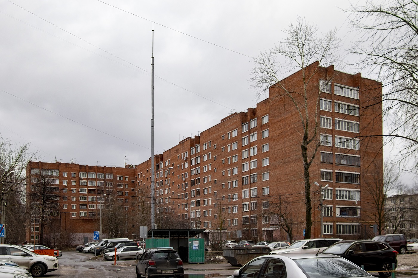 Химки, Микрорайон Сходня, Вишнёвая улица, 12